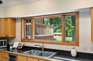 6 Weston St, Derry, NH 03038 - Photo 13