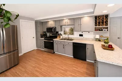 125 Main Street, Raymond, NH 03077 - Photo 5