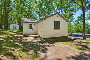 47 Catamount Hill Dr, Allenstown, NH 03275 - Photo 1