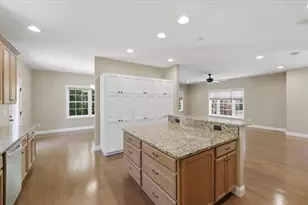 18 Hawthorne Drive, Auburn, NH 03032 - Photo 13