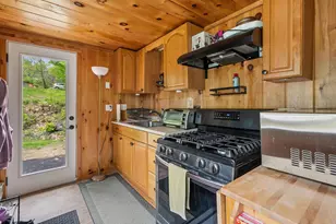 102 Highland St, Plymouth, NH 03264 - Photo 11