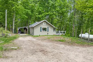 102 Highland St, Plymouth, NH 03264 - Photo 3