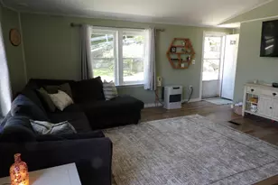 13 Pear St, Laconia, NH 03246 - Photo 13