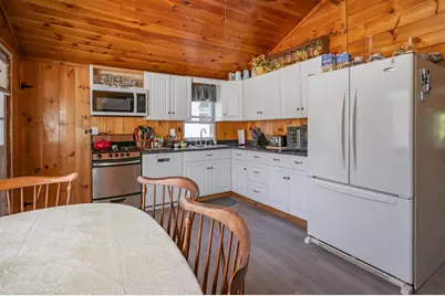 9 Upper Scotland Drive, Raymond, NH 03077 - Photo 13