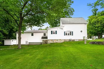 8 Maplewood Avenue, Manchester, NH 03102 - Photo 3