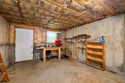 8 Maplewood Avenue, Manchester, NH 03102 - Photo 39