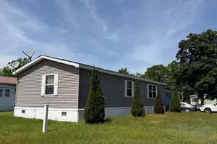 19 Holly Park Ln, Rochester, NH 03867 - Photo 15