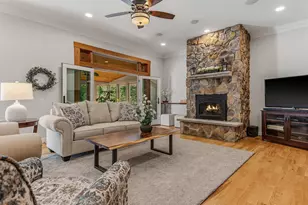 115 Odiorne Point Rd, Portsmouth, NH 03801 - Photo 9
