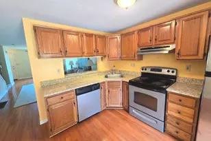 51 Bartemus Trail, Nashua, NH 03063 - Photo 9