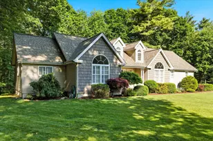 9 Danforth Dr, Bedford, NH 03110 - Photo 1