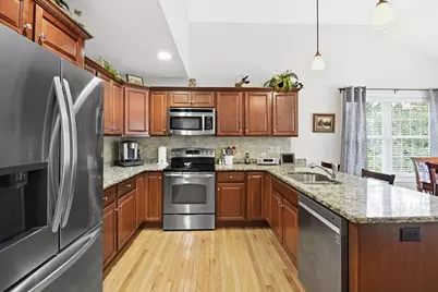 125 Brody Lane, Hudson, NH 03051 - Photo 15