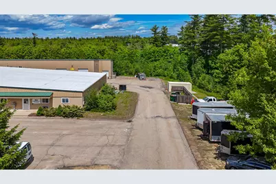 63 Airport Drive #9, Rochester, NH 03867 - Photo 9