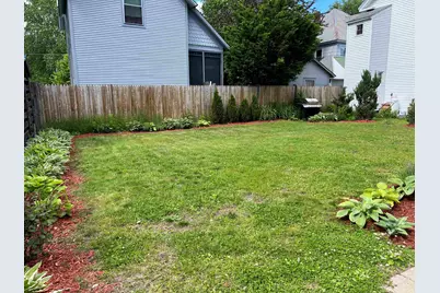 111 Central Street, Brattleboro, VT 05301 - Photo 5