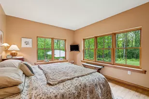 683 Reservoir Rd, Hartford, VT 05001 - Photo 23