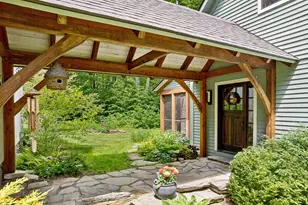683 Reservoir Rd, Hartford, VT 05001 - Photo 9