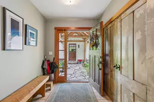 683 Reservoir Rd, Hartford, VT 05001 - Photo 11