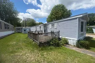17 Wayland Cir, Exeter, NH 03833 - Photo 17