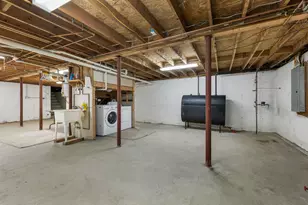 29 Lawrence Rd, Salem, NH 03079 - Photo 21