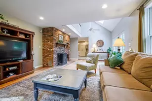 45 Blossom Rd, Windham, NH 03087 - Photo 5