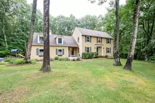 45 Blossom Rd, Windham, NH 03087 - Photo 1