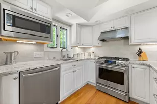 114 Shore Dr N, Bridgewater, NH 03222 - Photo 15