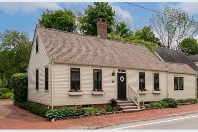 69 Cranfield Street, New Castle, NH 03854 - Photo 1