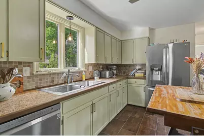 48 Roseade Parkway, Burlington, VT 05408 - Photo 11