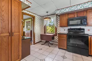 102 Bank St, Lebanon, NH 03766 - Photo 11