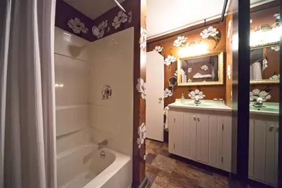 241 Main Street, Montgomery,  05471 - Photo 23