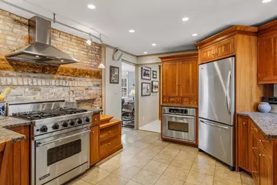 395 Pleasant Street, Portsmouth, NH 03801 - Photo 17