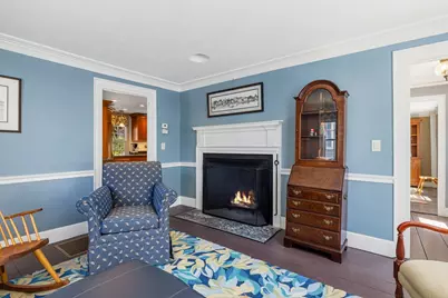 395 Pleasant Street, Portsmouth, NH 03801 - Photo 7