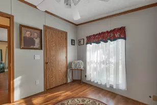 17 Xenia St, Nashua, NH 03062 - Photo 49