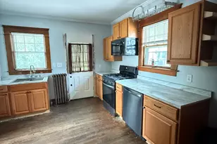 25 Laurel St, Berlin, NH 03570 - Photo 11