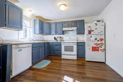 14 Auclair Avenue, Manchester, NH 03102 - Photo 7