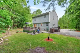 184 Jefferson Dr, Hillsboro, NH 03244 - Photo 3