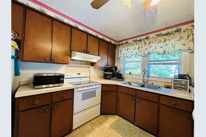 409 Christian Hill, Canaan,  05903 - Photo 17
