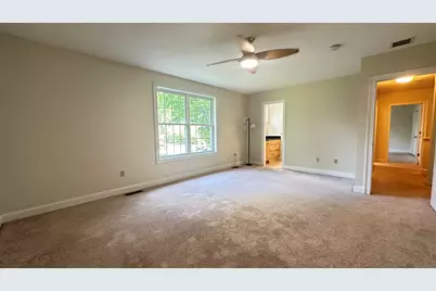172 Arah Street, Manchester, NH 03104 - Photo 41
