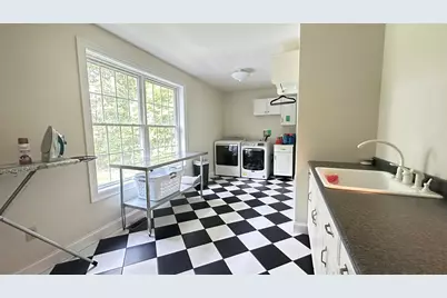172 Arah Street, Manchester, NH 03104 - Photo 45