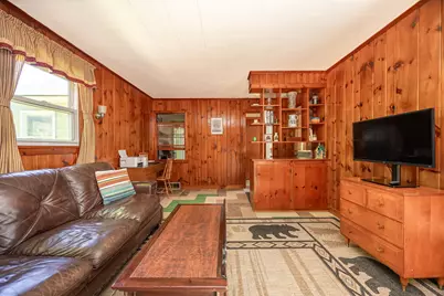 1272 Concord Avenue, St. Johnsbury, VT 05819 - Photo 9