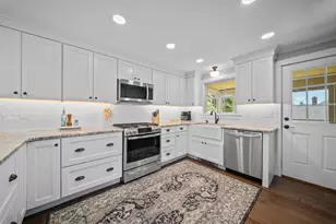 232 Dover Point Rd, Dover, NH 03820 - Photo 11