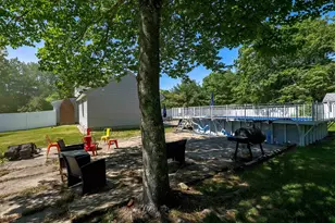 109 Baboosic Lake Rd, Merrimack, NH 03054 - Photo 9