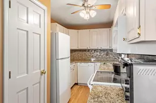 31 Tigertail Circle, Derry, NH 03038 - Photo 17