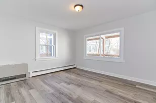 8-10 Arch St, Laconia, NH 03246 - Photo 15