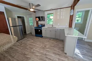 61 Island St, Wilton, NH 03086 - Photo 1