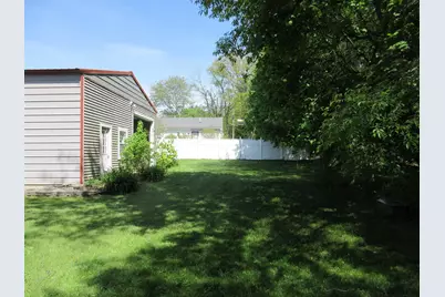 383 Rowe Avenue, Pembroke, NH 03275 - Photo 33