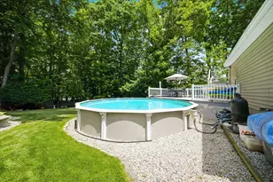 188 Patricia Ln, Manchester, NH 03104 - Photo 37