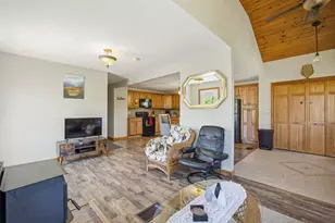 8 Israels River Rd, Jefferson, NH 03583 - Photo 5
