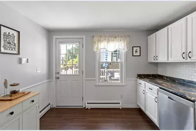 122 Westwood Drive, Nashua, NH 03062 - Photo 7