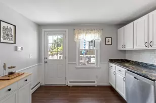 122 Westwood Dr, Nashua, NH 03062 - Photo 7