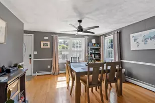 122 Westwood Dr, Nashua, NH 03062 - Photo 3